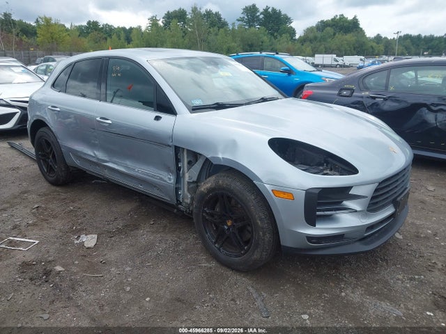 2020 PORSCHE MACAN - 1
