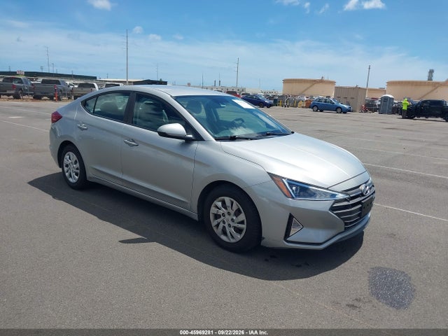 2020 HYUNDAI ELANTRA SE - 1