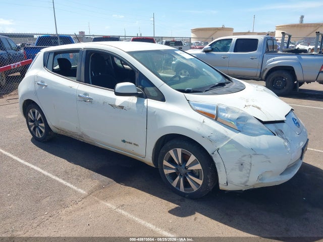 2017 NISSAN LEAF SV - 1