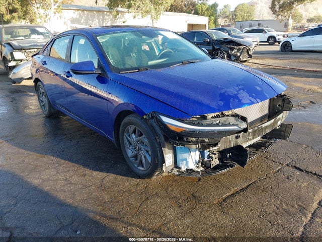 2024 HYUNDAI ELANTRA SEL - 1