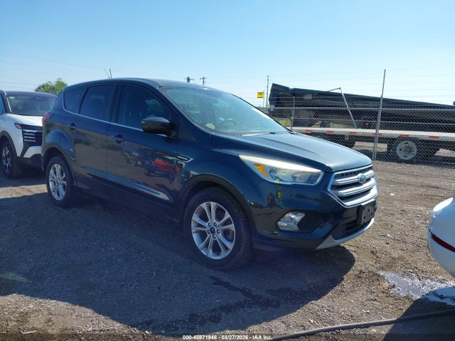 2019 FORD ESCAPE SE - 1