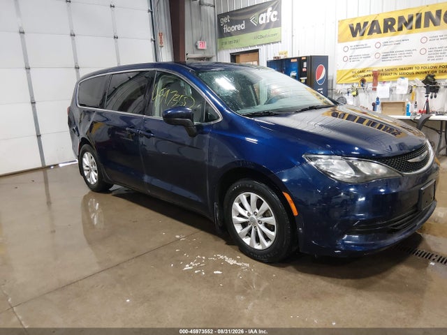 2017 CHRYSLER PACIFICA TOURING - 1