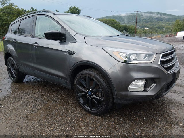 2019 FORD ESCAPE SE - 1