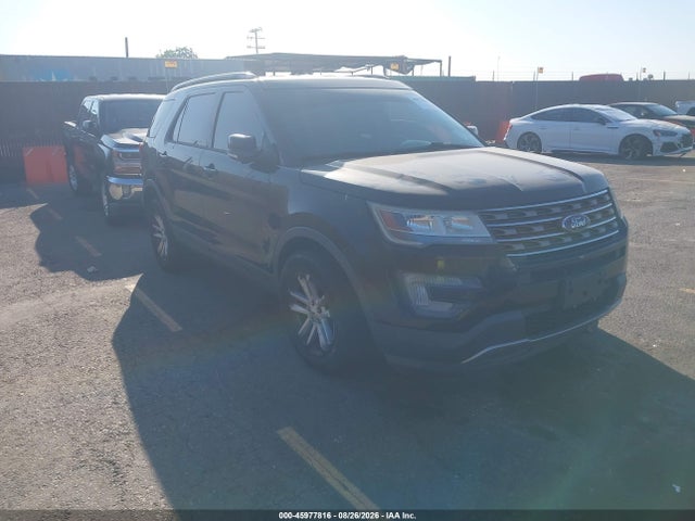 2017 FORD EXPLORER XLT - 1