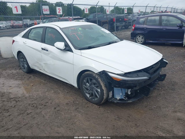 2024 HYUNDAI ELANTRA SEL - 1
