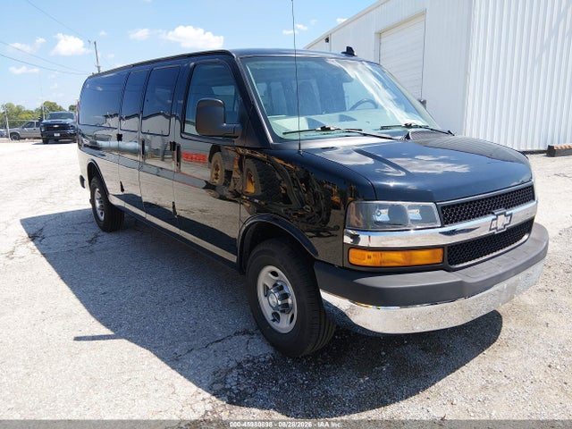 2017 CHEVROLET EXPRESS 3500 LT - 1