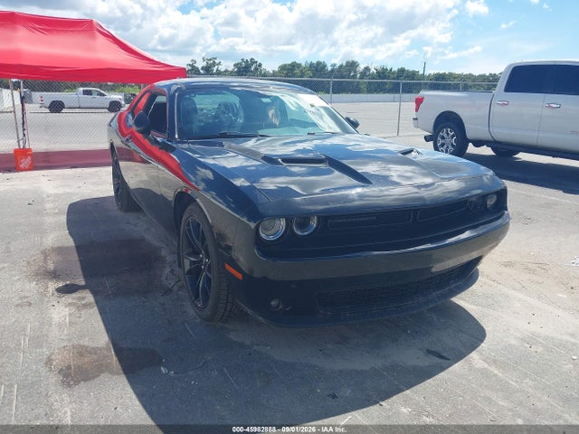 2018 DODGE CHALLENGER SXT - 1