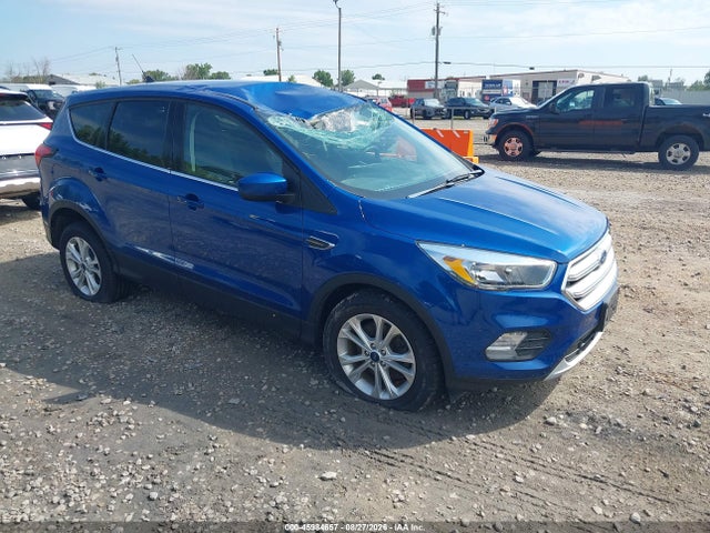 2019 FORD ESCAPE SE - 1