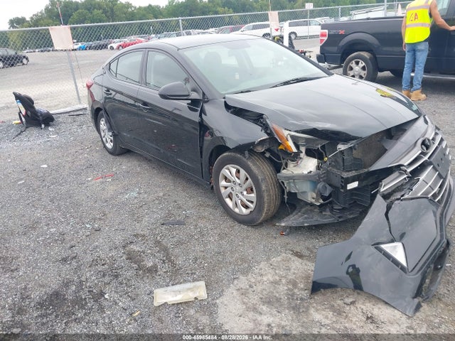 2019 HYUNDAI ELANTRA SE - 1