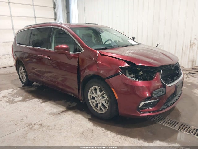 2021 CHRYSLER PACIFICA TOURING L - 1
