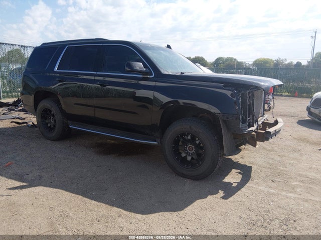 2017 GMC YUKON SLT - 1