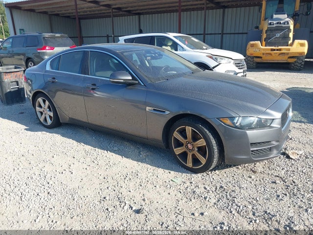 2017 JAGUAR XE 20D PRESTIGE - 1