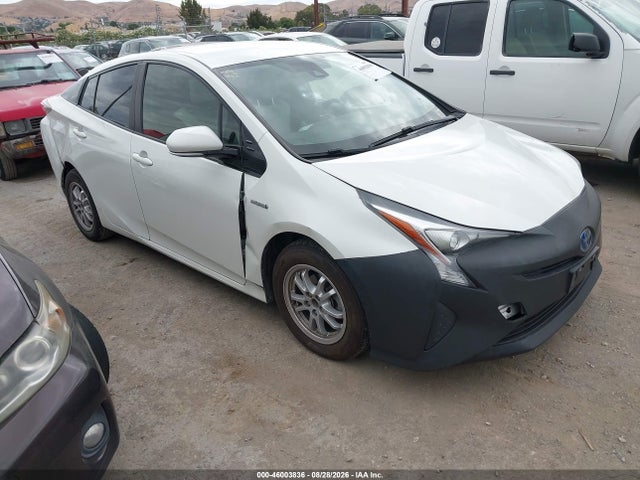 2017 TOYOTA PRIUS THREE - 1