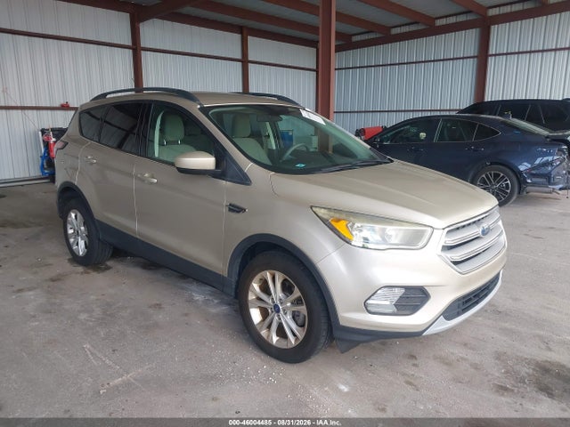 2018 FORD ESCAPE SE - 1