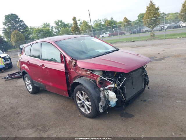 2017 FORD ESCAPE SE - 1