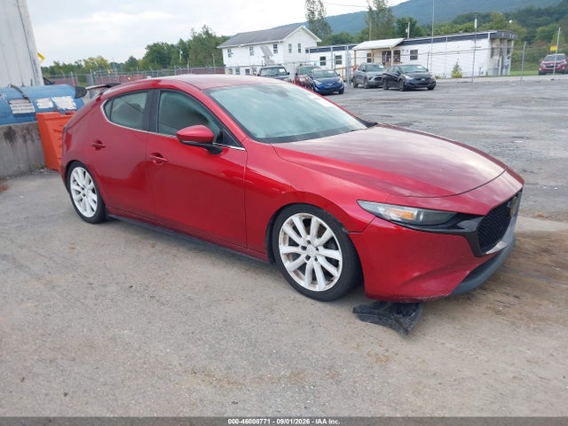 2019 MAZDA MAZDA3 PREFERRED PACKAGE - 1