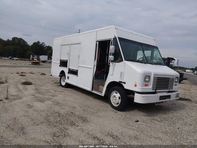 2017 FORD F-59 COMMERCIAL STRIPPED - 1