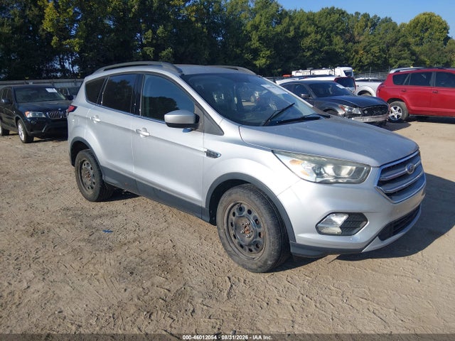 2017 FORD ESCAPE SE - 1