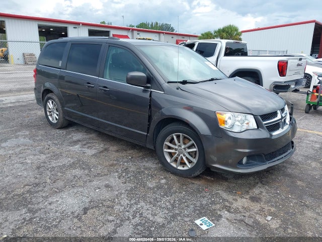 2019 DODGE GRAND CARAVAN SXT - 1
