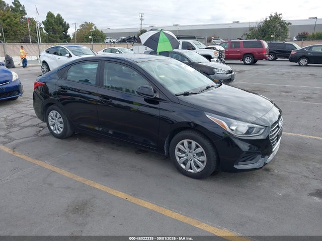 2022 HYUNDAI ACCENT SE - 1