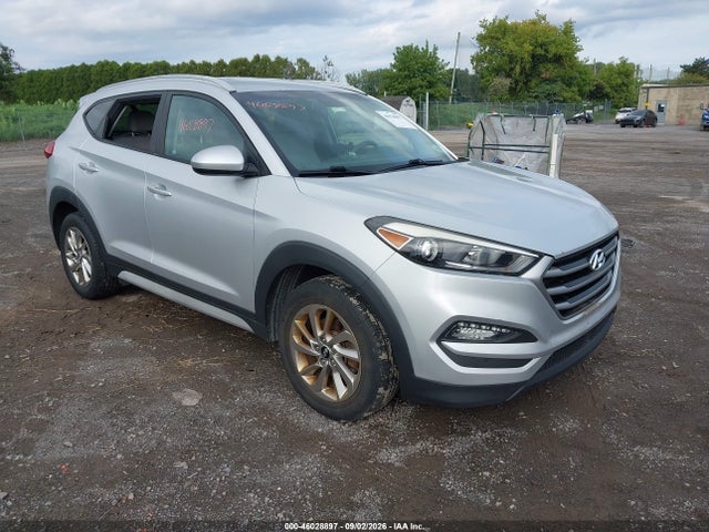 2017 HYUNDAI TUCSON SE - 1