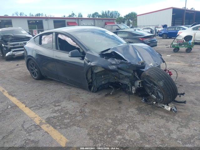 2024 TESLA MODEL Y - 1