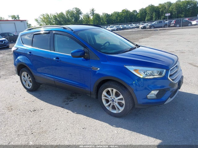 2017 FORD ESCAPE SE - 1