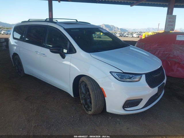 2025 CHRYSLER PACIFICA LIMITED - 1