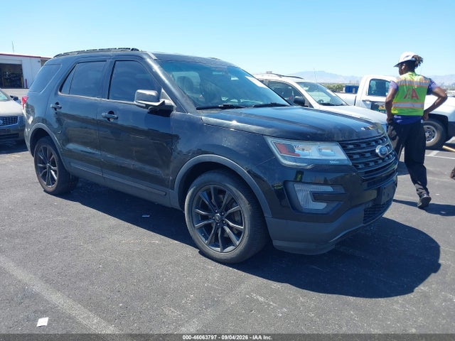 2017 FORD EXPLORER XLT - 1