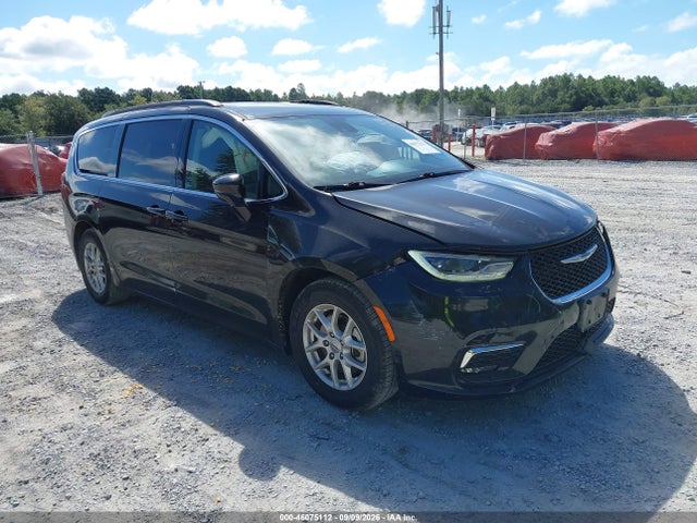 2022 CHRYSLER PACIFICA TOURING L - 1