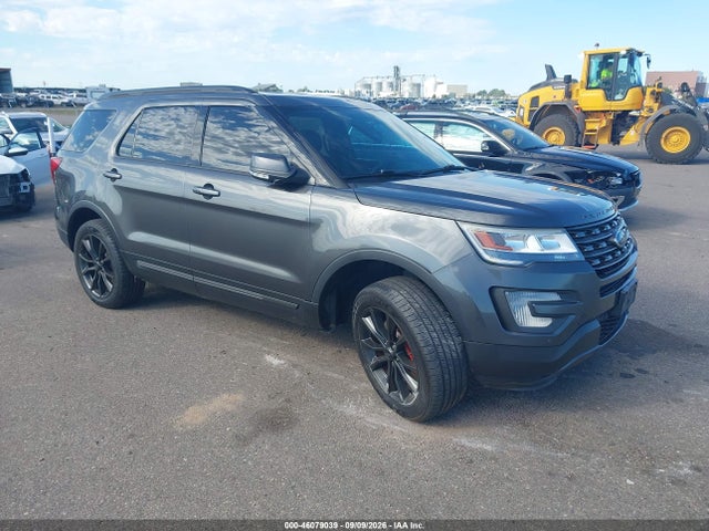 2017 FORD EXPLORER XLT - 1