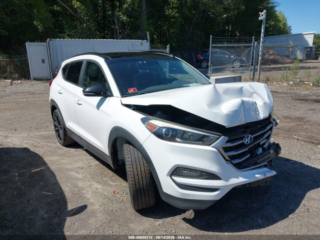 2017 HYUNDAI TUCSON - 1
