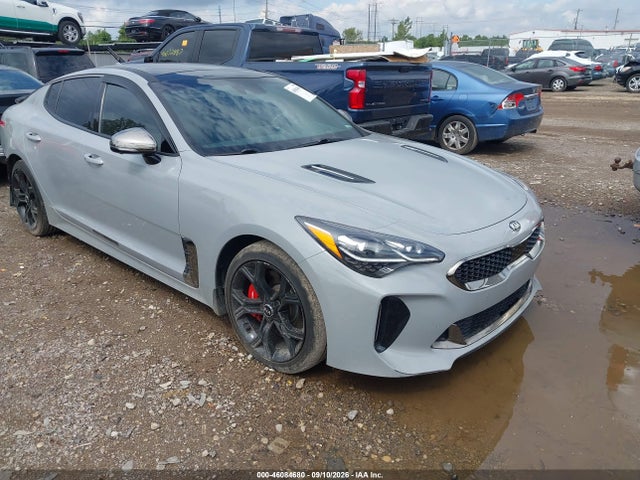 2019 KIA STINGER GT2 - 1