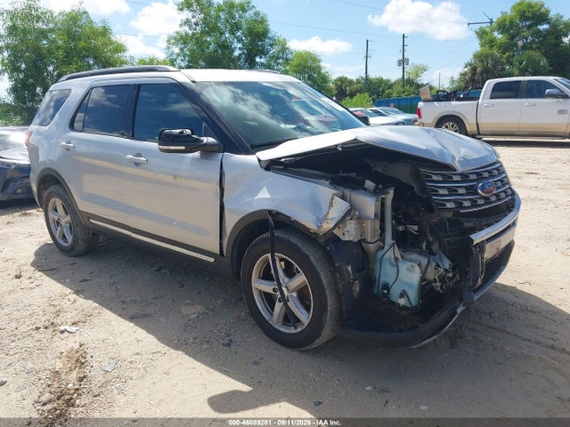 2017 FORD EXPLORER XLT - 1