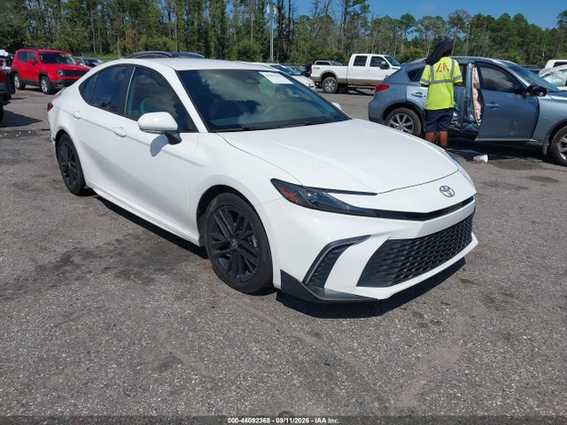 2025 TOYOTA CAMRY SE - 1