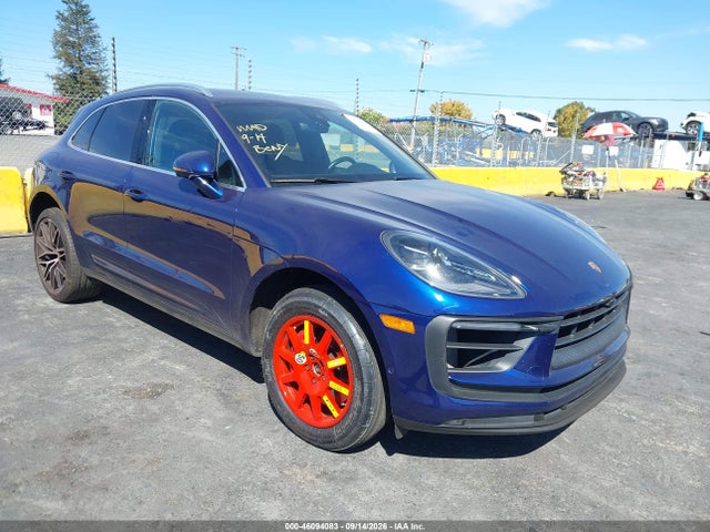 2022 PORSCHE MACAN S - 1