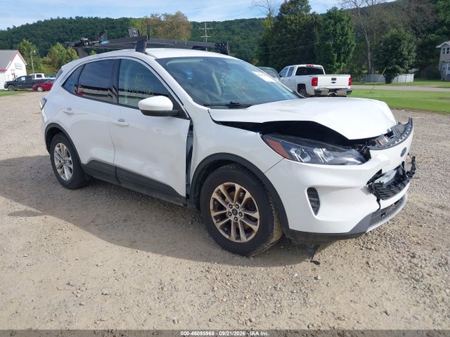 2020 FORD ESCAPE SE - 1