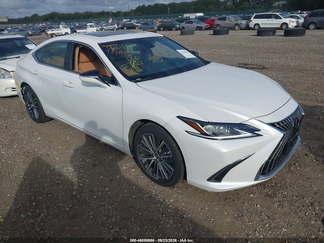 2023 LEXUS ES 300H - 1