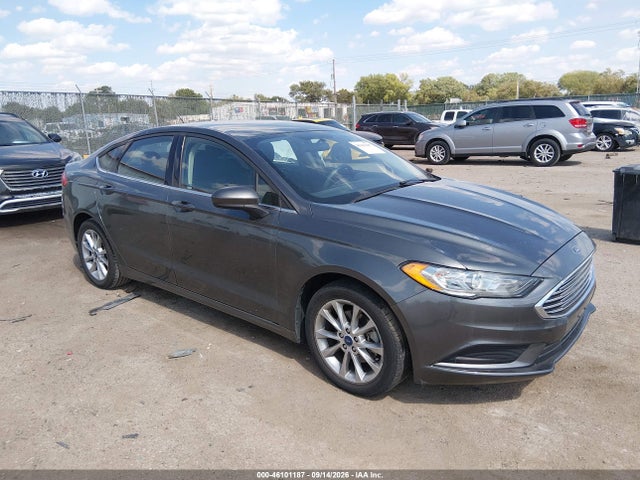 2017 FORD FUSION SE - 1
