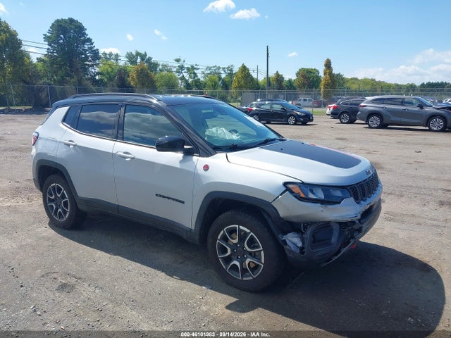 2025 JEEP COMPASS TRAILHAWK 4X4 - 1