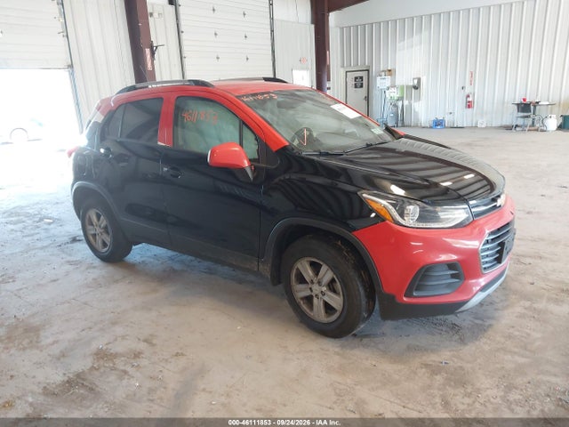 2021 CHEVROLET TRAX AWD LT - 1