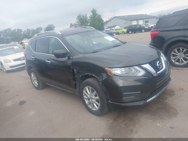 2017 NISSAN ROGUE SV - 1