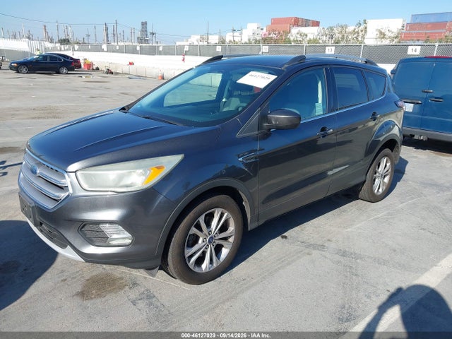 2017 FORD ESCAPE SE - 1