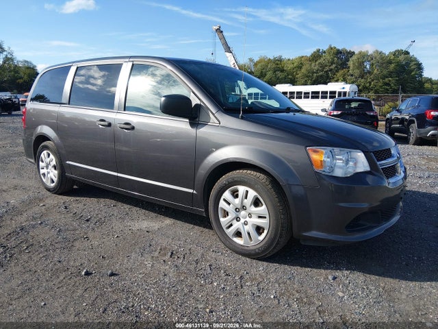 2019 DODGE GRAND CARAVAN SE - 1