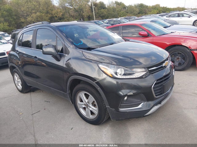 2017 CHEVROLET TRAX LT - 1