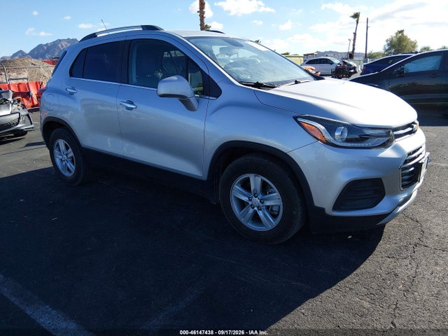 2019 CHEVROLET TRAX LT - 1
