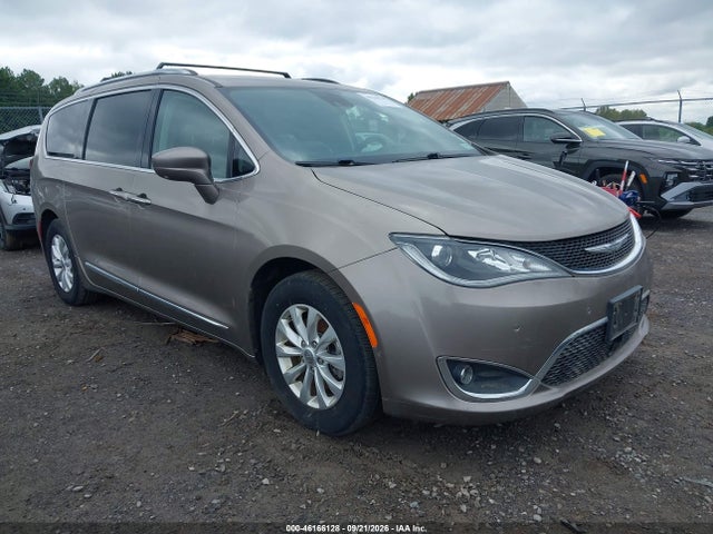 2018 CHRYSLER PACIFICA TOURING L - 1