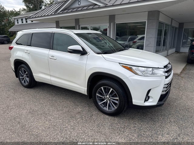2017 TOYOTA HIGHLANDER XLE - 1