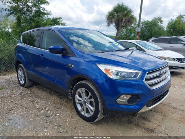 2017 FORD ESCAPE SE - 1