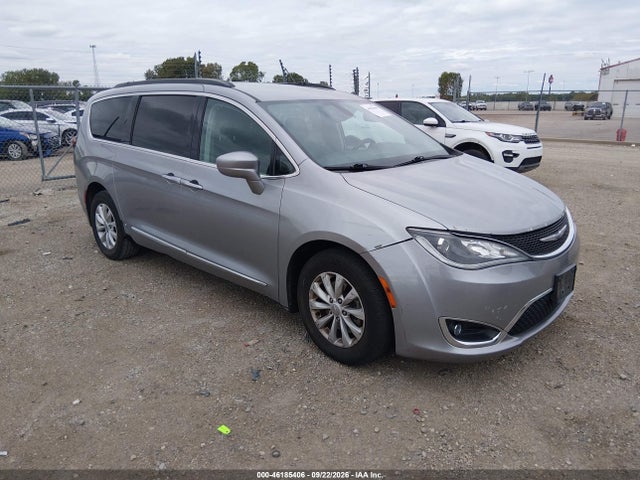 2017 CHRYSLER PACIFICA TOURING-L - 1